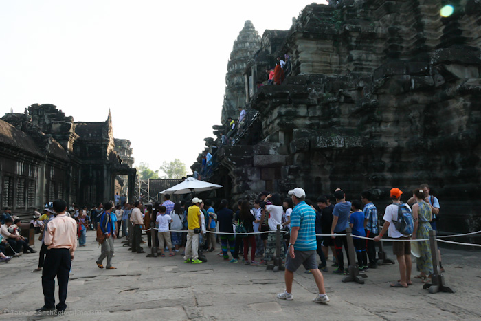 Внутренний двор Ангкора